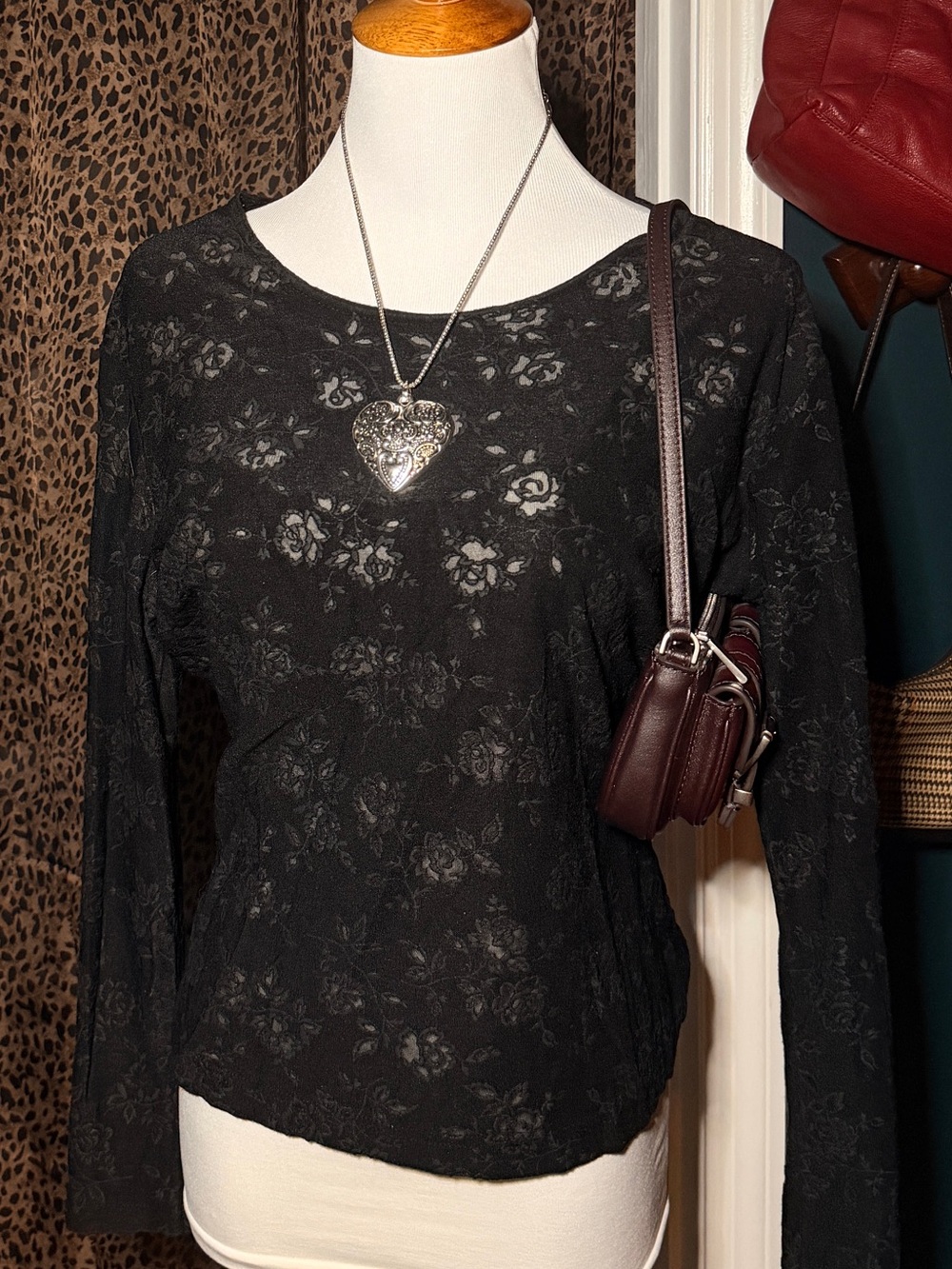 Black Floral sheer Long-Sleeve Womens Top
